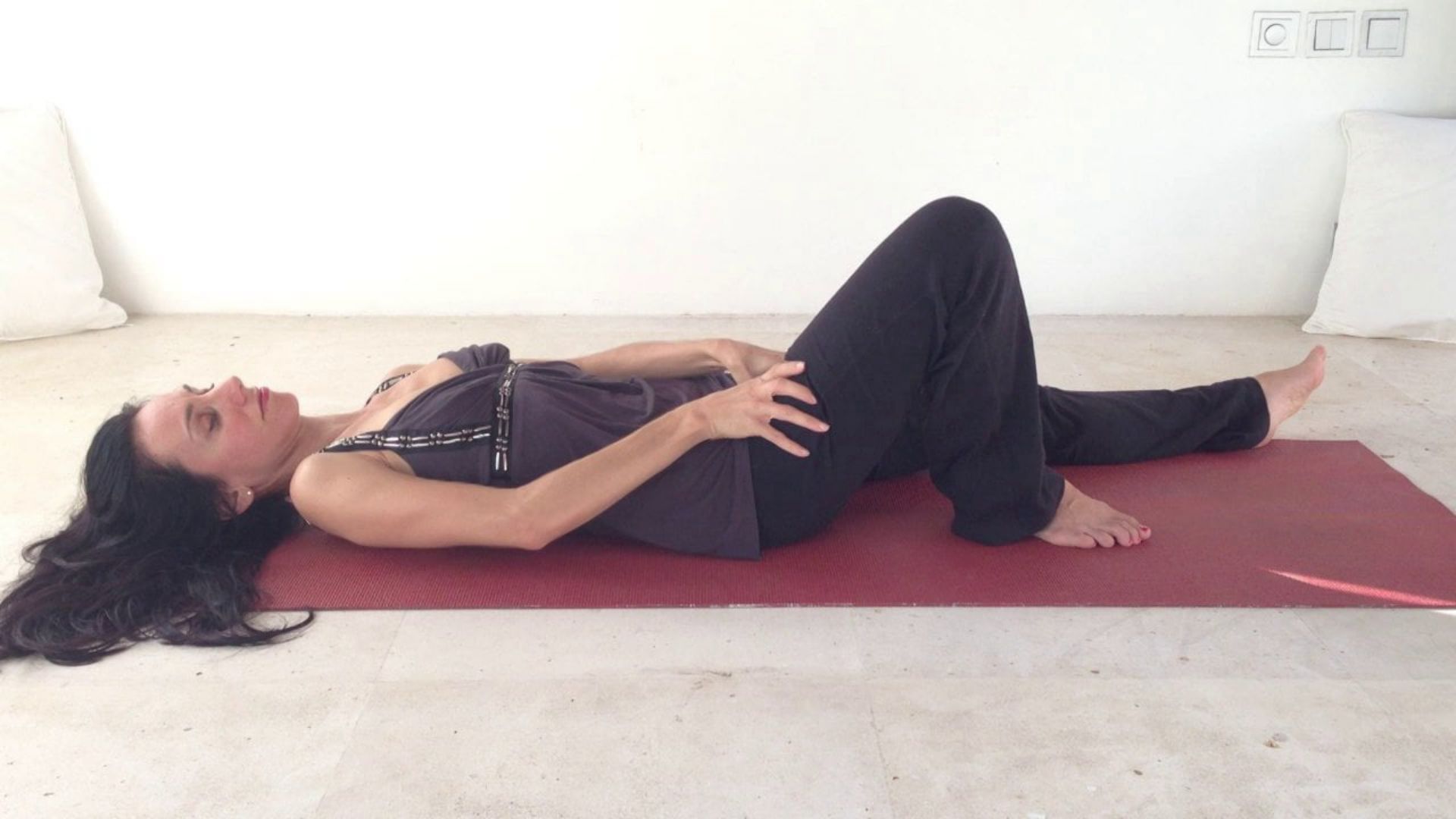 Sitting & Standing Jade Egg Practice
