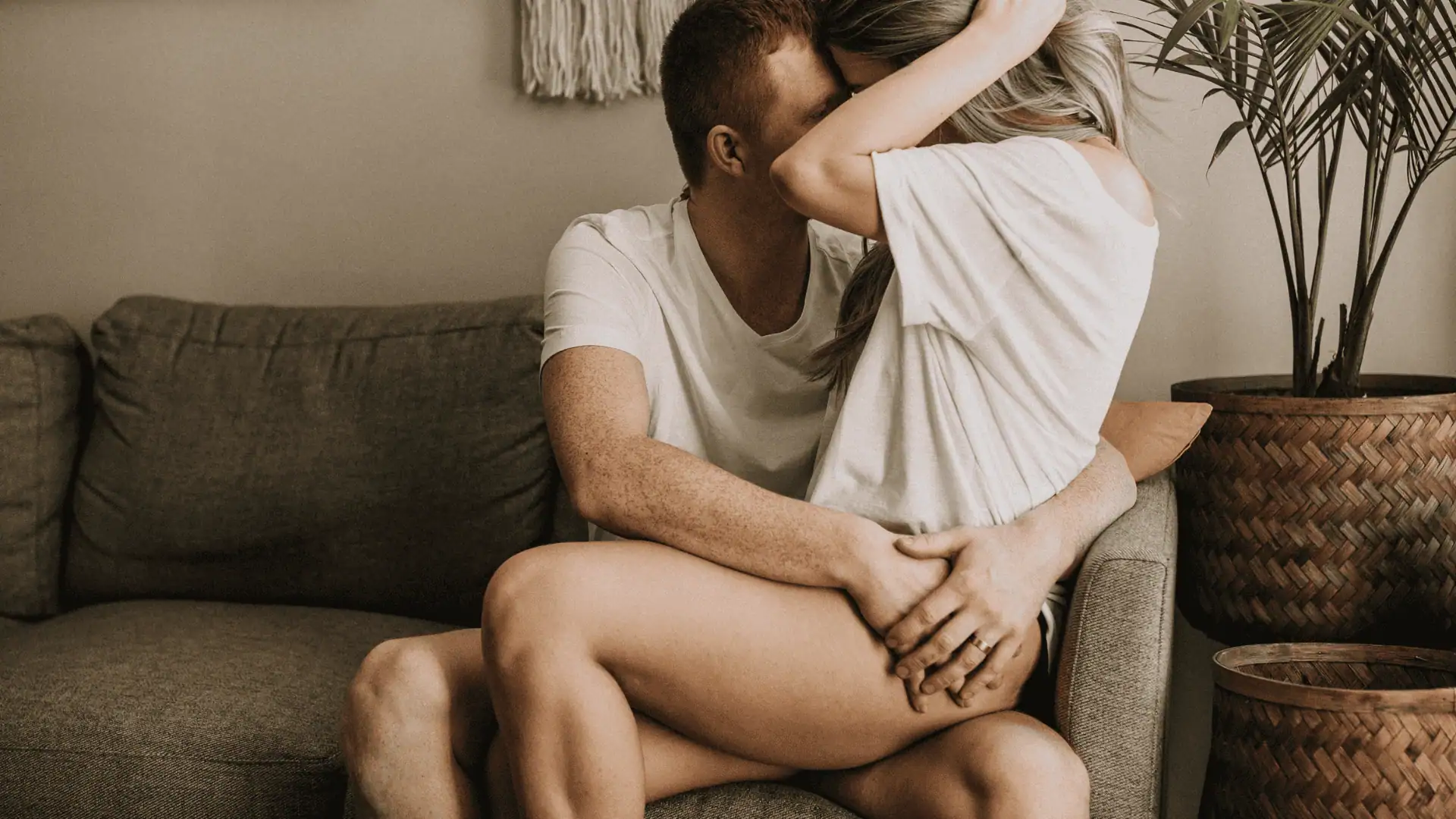 9 Naughty Nights - Date 3